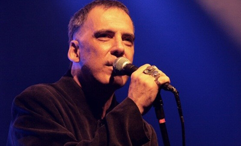 Live – Arnaldo Antunes