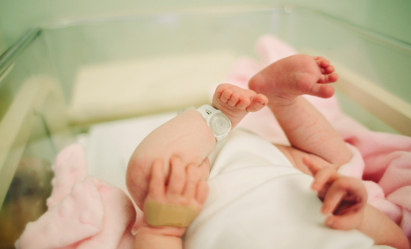 Bebê nasce com anticorpos contra a Covid-19