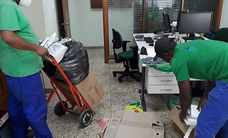 Cooperativa recebe doação de recicláveis da Federação