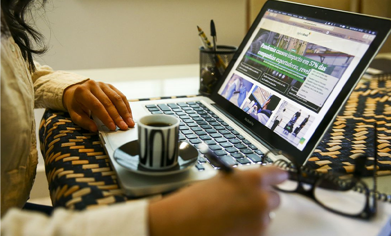 Adote um formato de trabalho híbrido que faça sentido