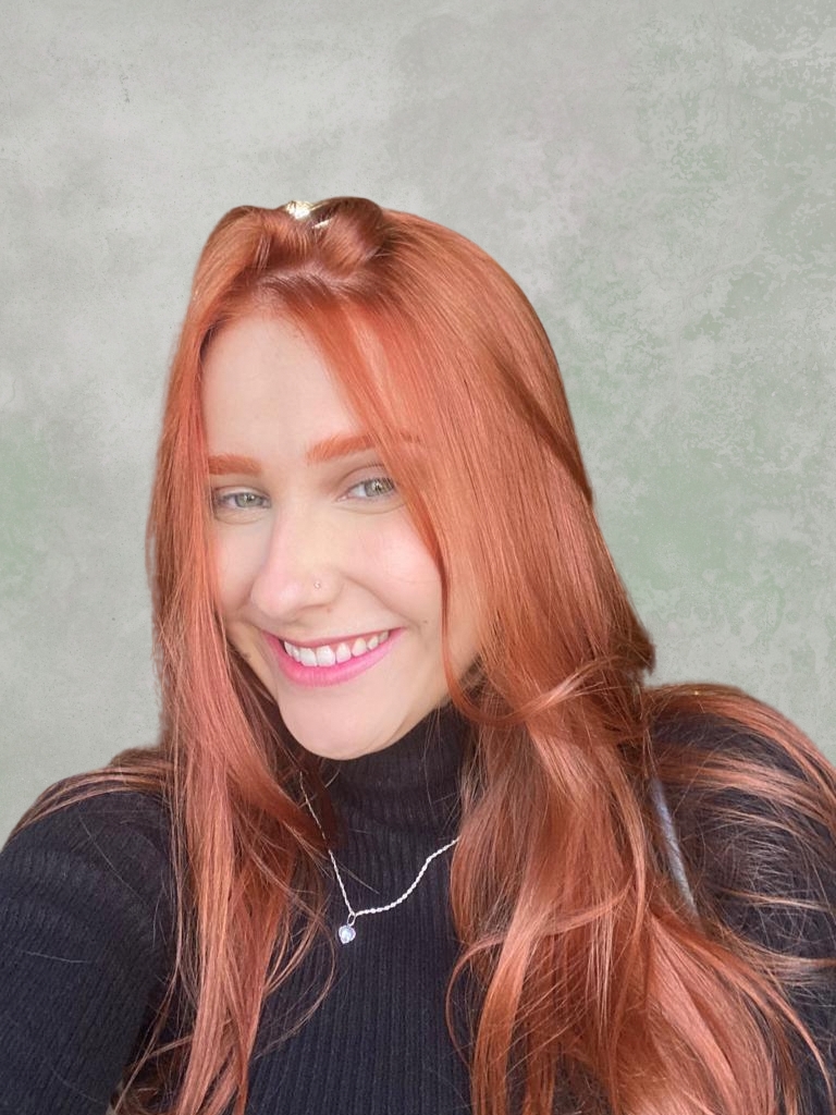 Estagiária de Mercado é efetivada 