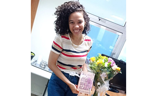 Resenha: Livro ‘É Assim Que Acaba’ – Colleen Hoover 