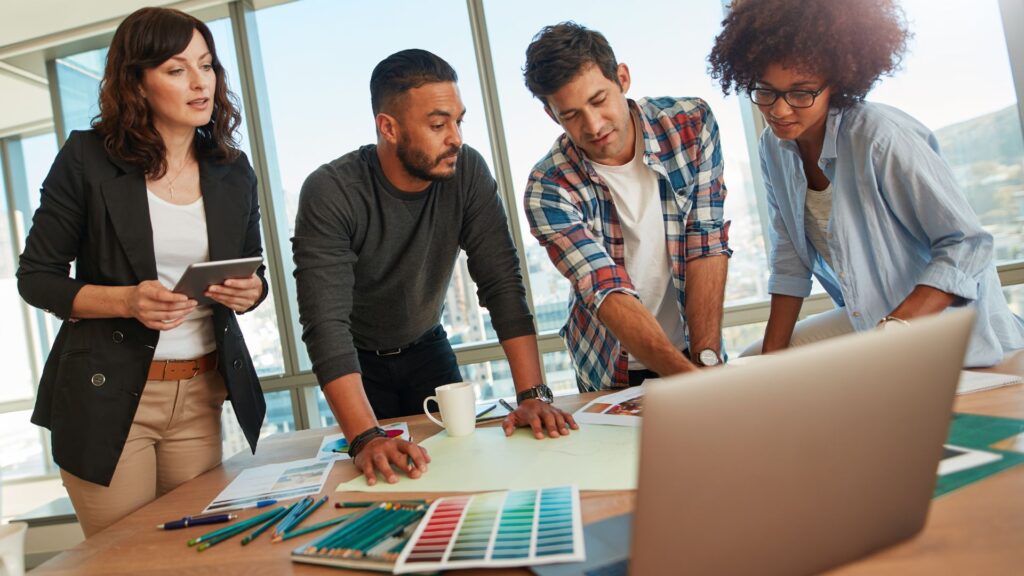 Relacionamento interpessoal no trabalho: Dicas para ter sucesso 